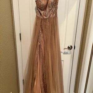 Size 2 Nina Canacci Dusty Rose One-Shoulder Tulle Overskirt Gown